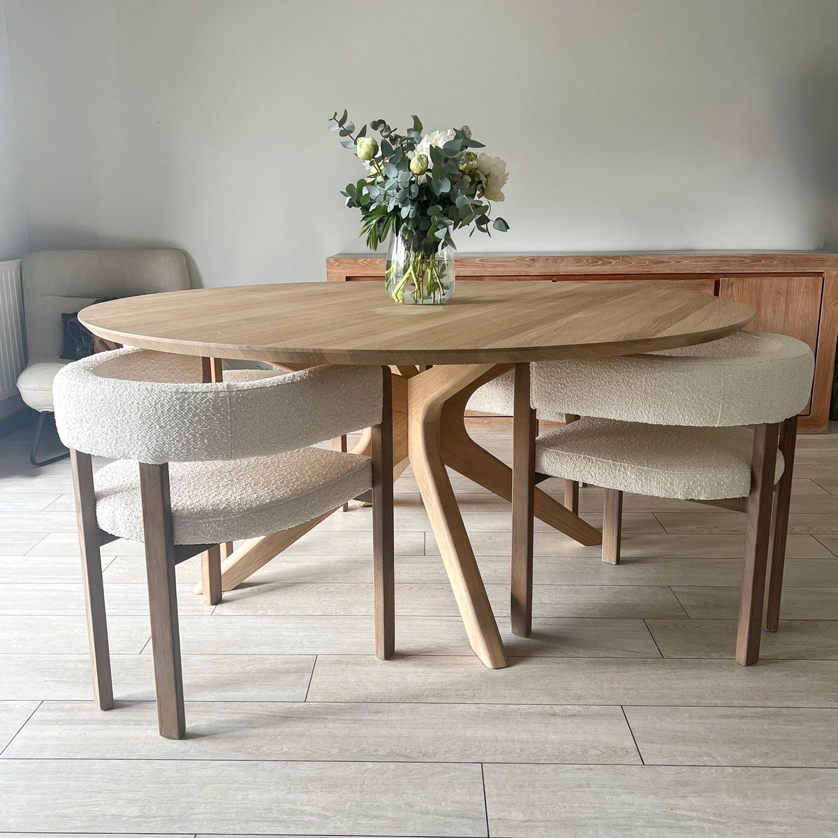 plateau table ronde chêne finition aile avion