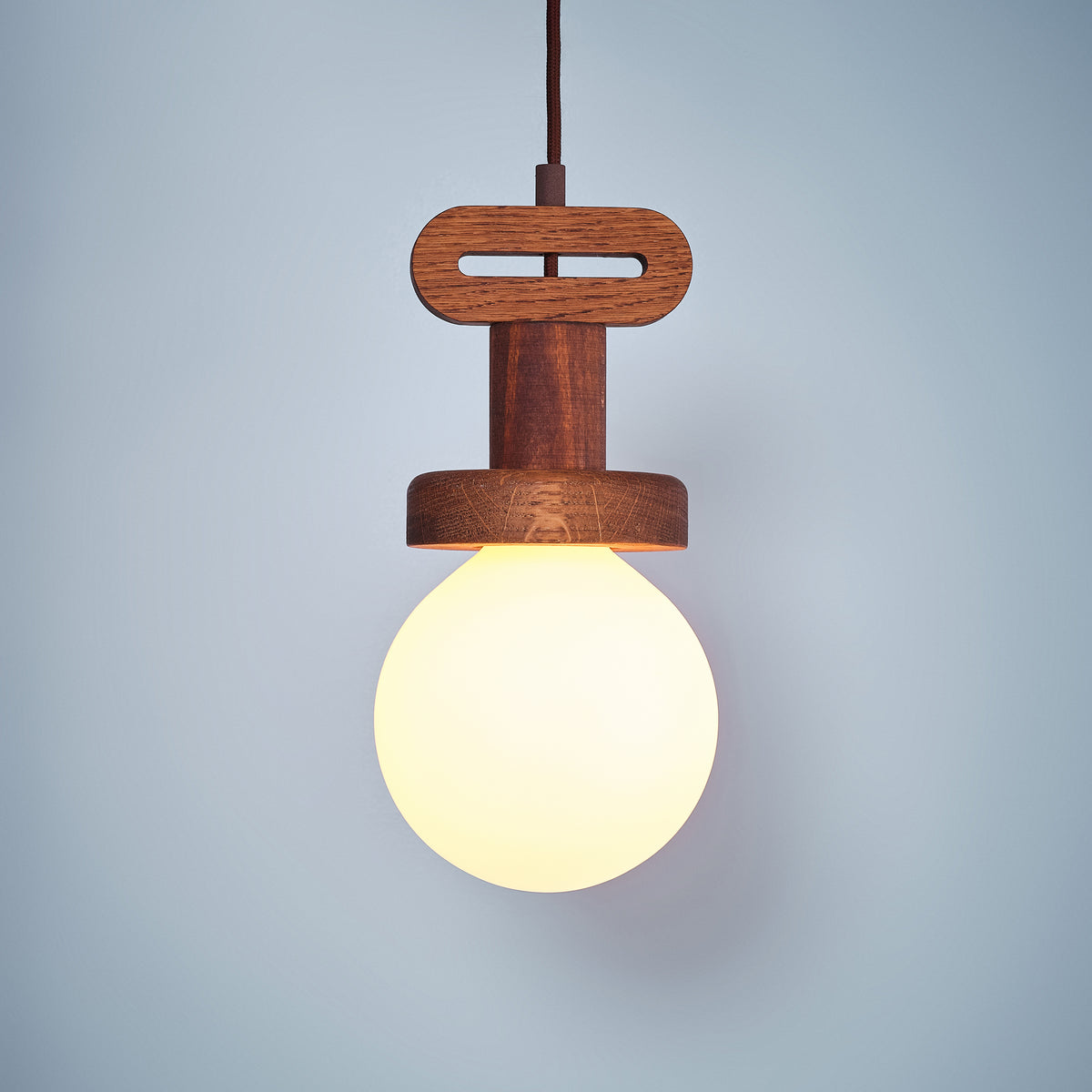 Luminaire suspendu Mid-Century – design rétro et matériaux naturels KOPO Création