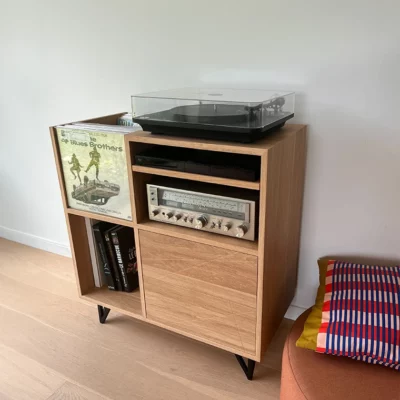 meuble vinyle et CD en bois massif 85 cm haut de gamme